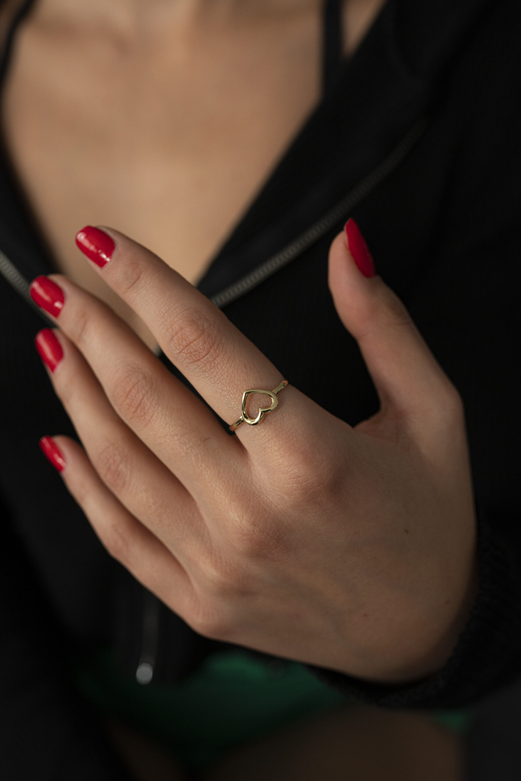 Little finger gold ring outlet design